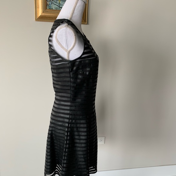 Hottest dress 👗 trend Leather combo fit and flare cocktail dress - Picture 3 of 6